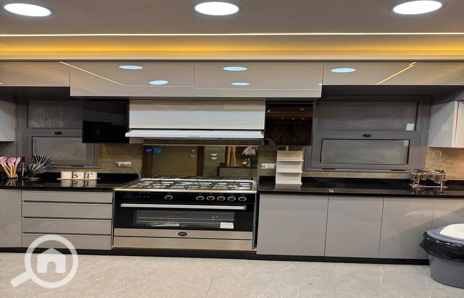 33 fa3f5cfc-2e72-4acf-9d80-294137206ad2. jpg