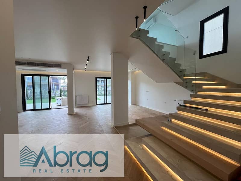 10 WhatsApp Image 2026-01-12 at 4.40. 06 PM. jpeg