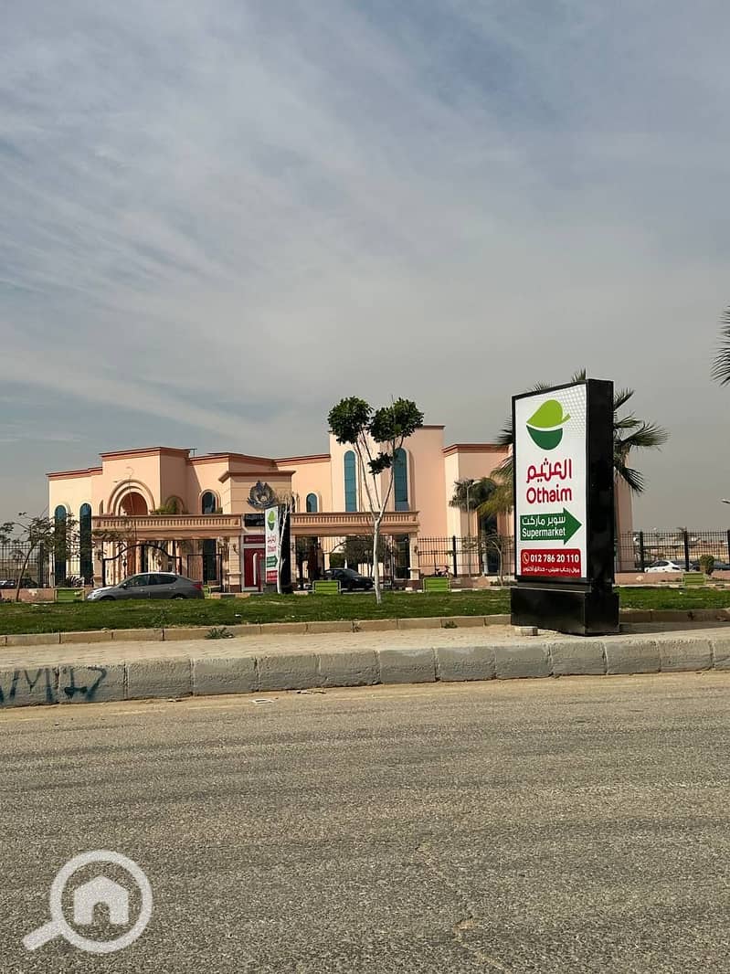 8 e6a744d9-4a8a-49f6-920a-a318baaadd6a. jpg