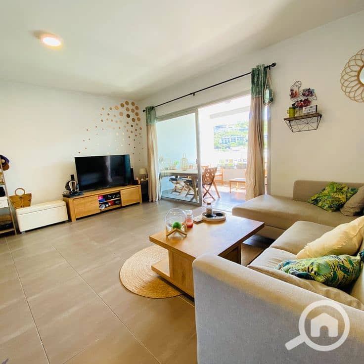 12 A vendre Appartement proche 4eme Km de 2 pièces. jpeg