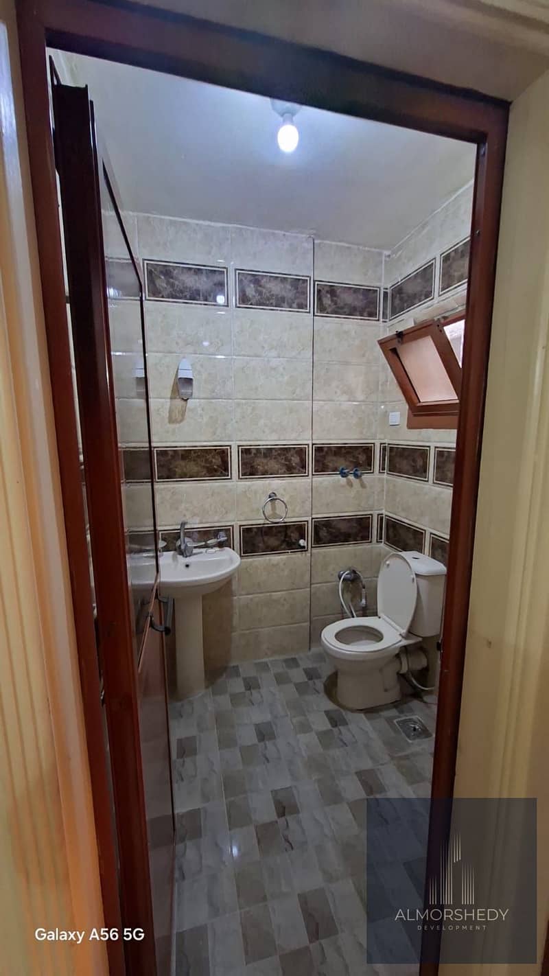 7 0052c09b-db6f-4961-964a-1de639d961df. jpg