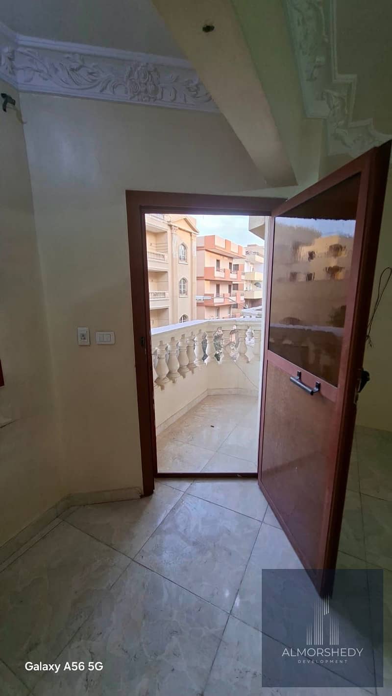 10 dd9f1adf-c0ea-4c8e-90f1-ce2edca4b5cb. jpg