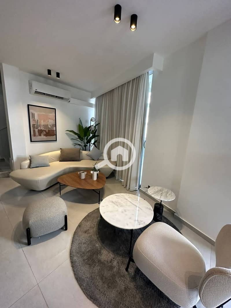 9 FB_IMG_1736537034067. jpg