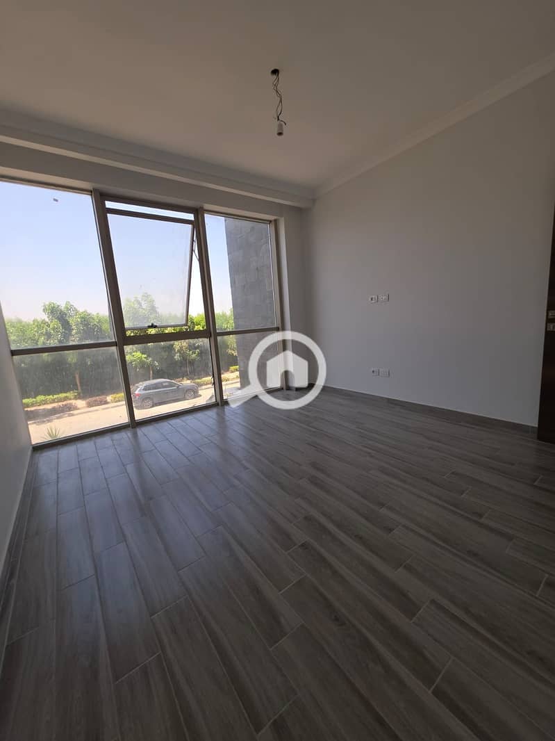 8 WhatsApp Image 2026-01-12 at 4.20. 52 PM. jpeg