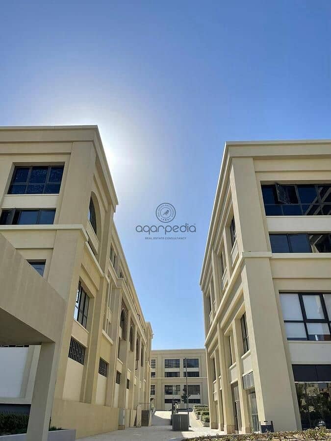 2 1d10caaa-aaae-428c-9e59-a3e5bf4b3f30. jpg