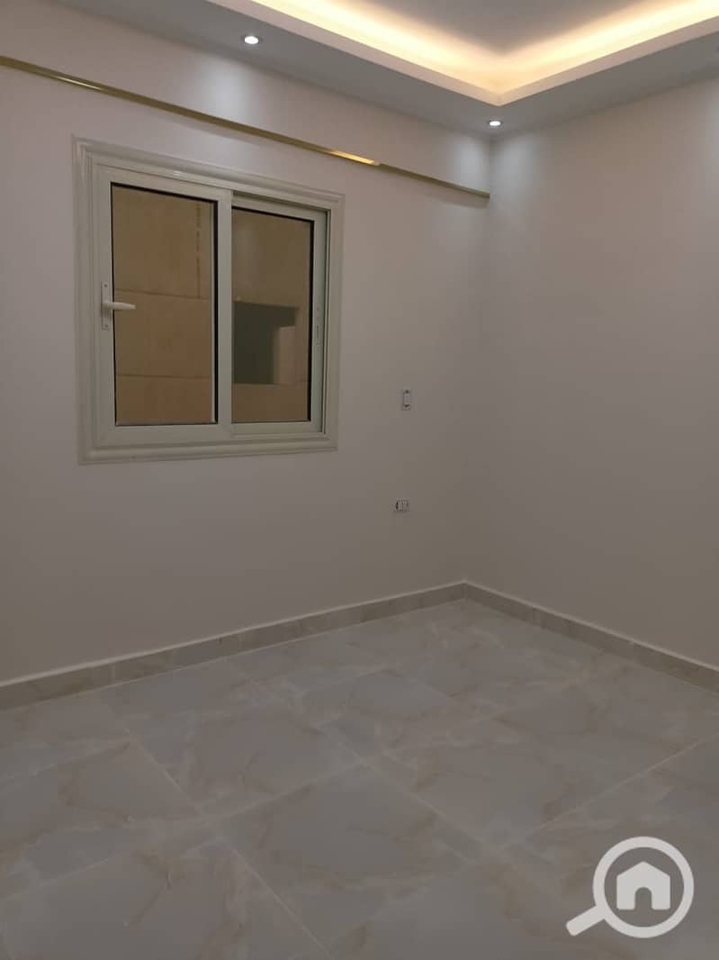 8 69b30406-ec29-4787-b5a1-77041663f7fd. jpeg