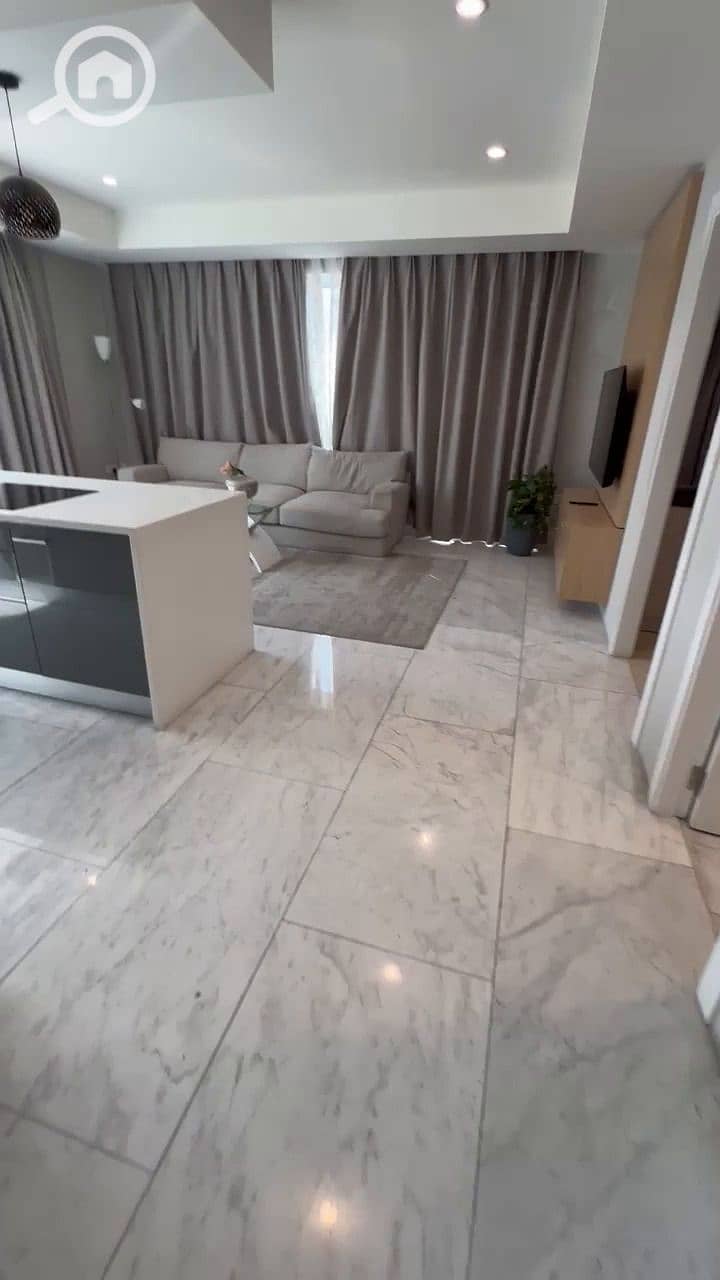 6 WhatsApp Video 2025-12-28 at 15.49. 31_010. jpg