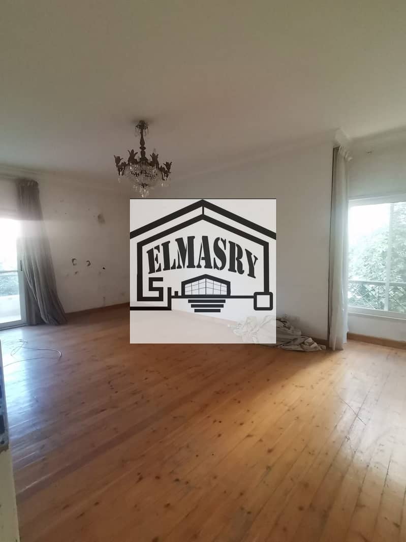 4 b5f422f8-0b82-42c8-82a3-30a7a2d94acd. jpg