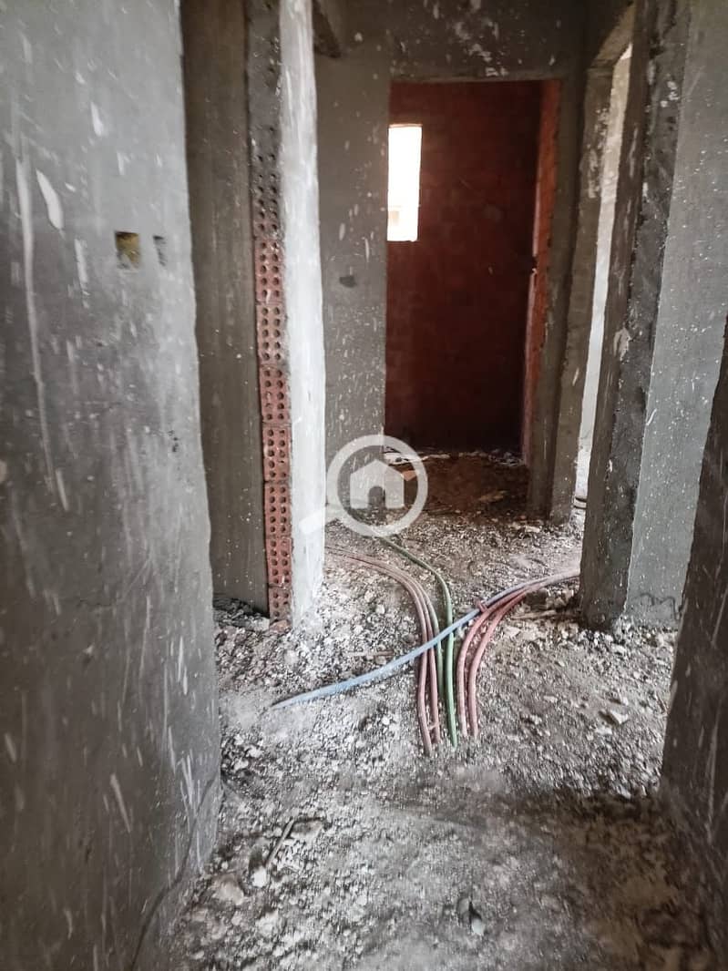 12 bd209105-c0d0-4266-aa3d-751e87de9084. jpeg