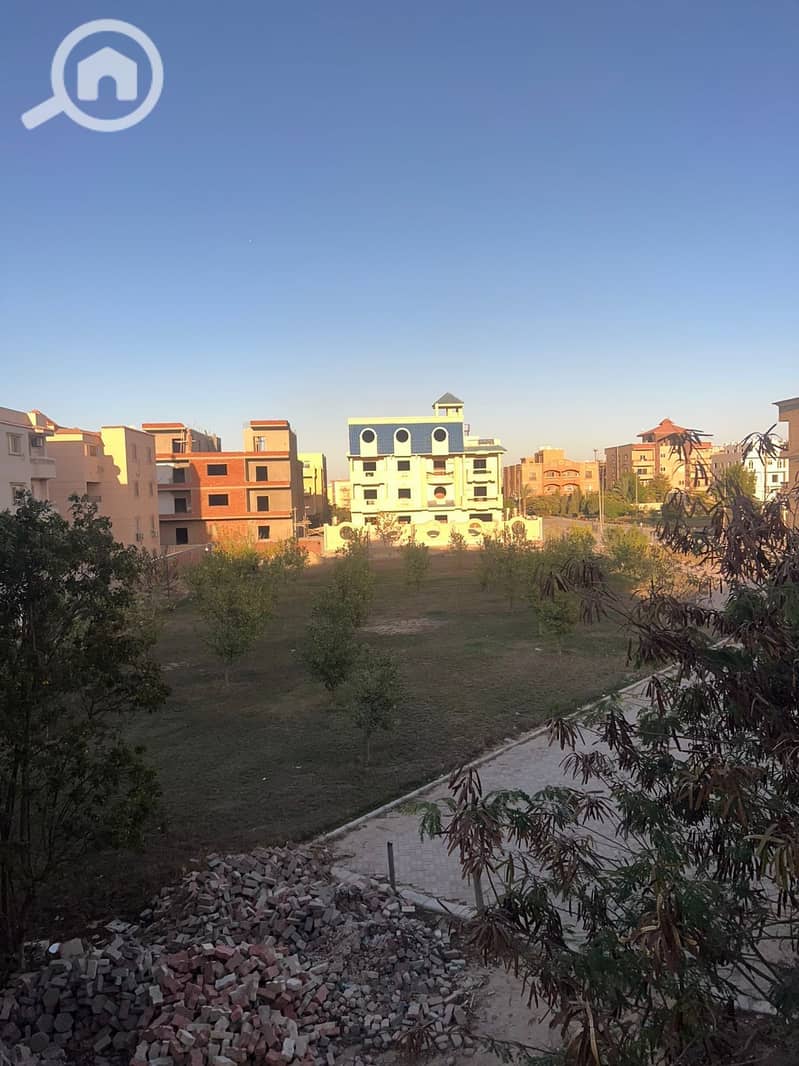 12 07254921-8efb-4605-839b-c5ebe2a559ec. jpeg