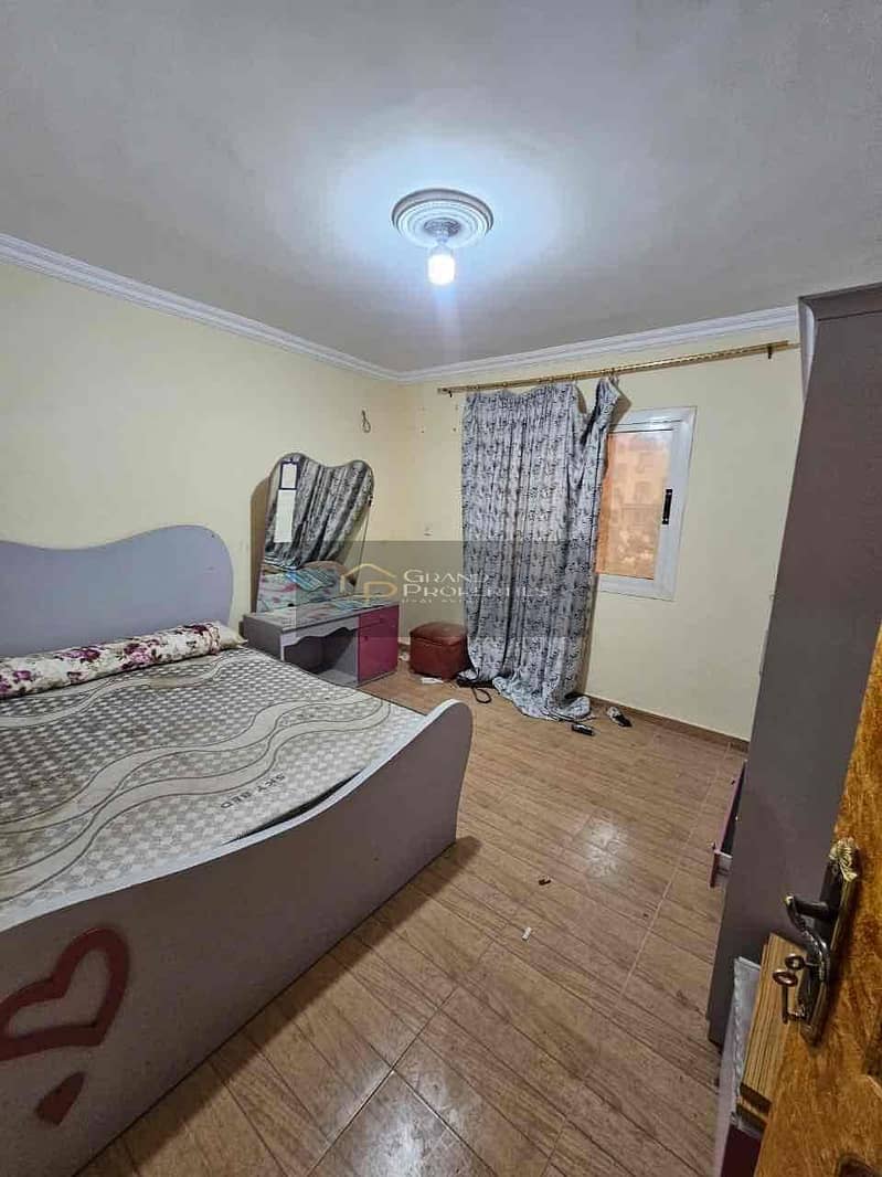 9 b5d9d038-f1a2-4cc3-85b4-78133adce14c. jpg