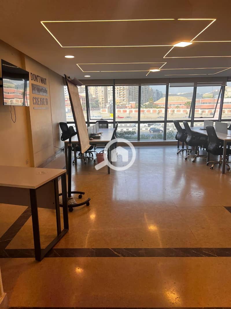 4 WhatsApp Image 2025-12-25 at 4.34. 40 PM. jpeg