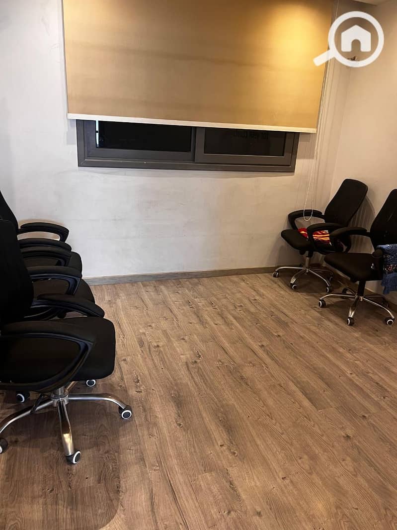 5 WhatsApp Image 2025-12-25 at 4.34. 41 PM (1). jpeg