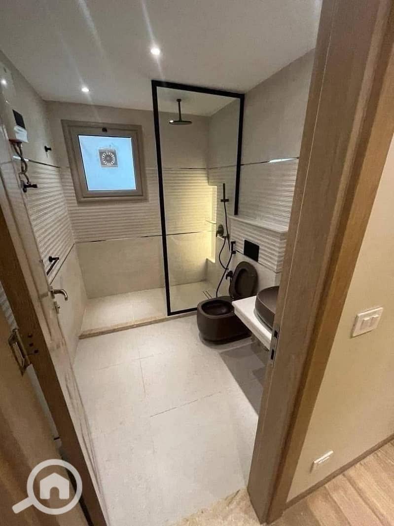 5 FB_IMG_1745622584352. jpg