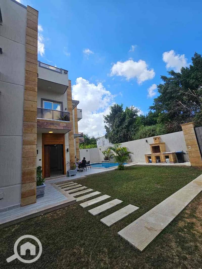 10 47fb3814-2c16-4609-bfaf-6d1b607969ed. jpg