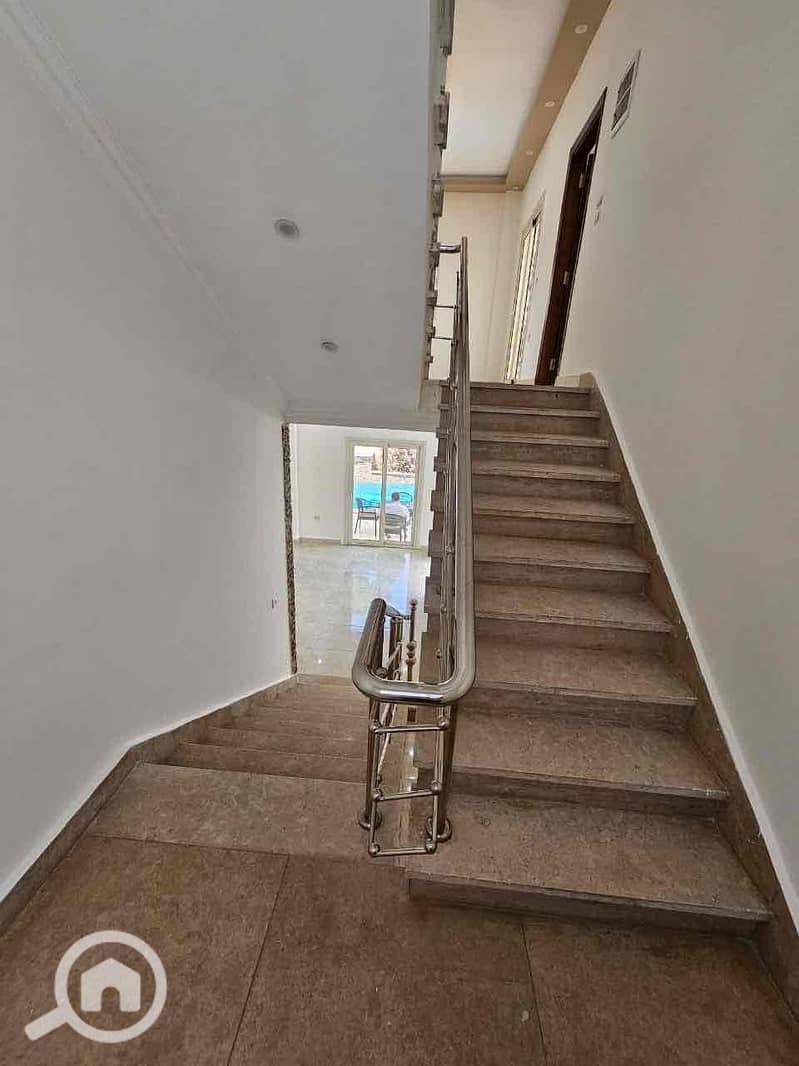 20 c8a0f08c-c4b7-42f5-be6e-931756142a31. jpg