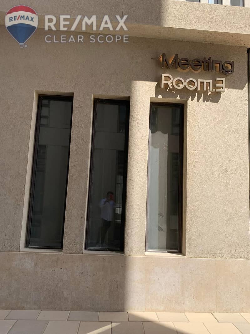 11 ed6428a4-df14-42ce-9c27-1f50cec7182c. jpg