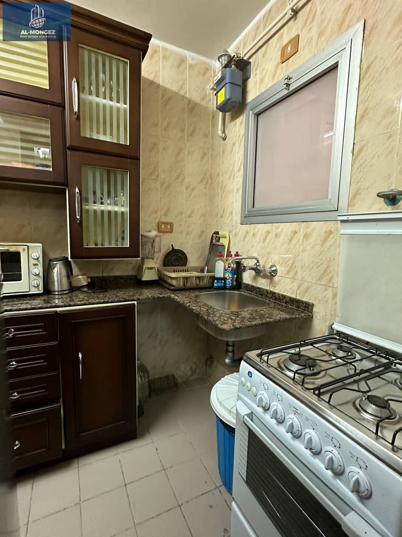 12 c787748e-ff02-4ef7-9e33-2e347e855ce3. jpg