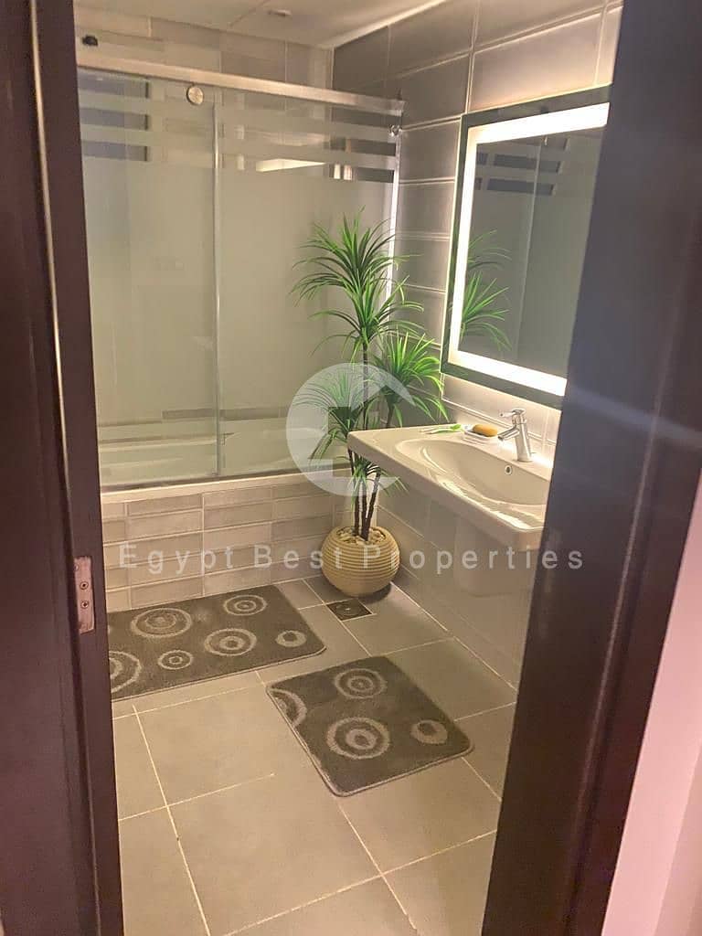 4 2eb04e65-33c3-4531-941b-b4667d4f7f5d. jpg