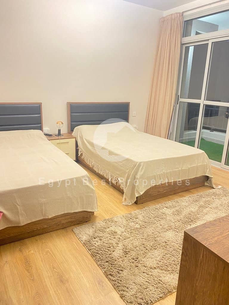 8 881fc5b8-3ae7-4788-8431-bb91cd2e85bb. jpg