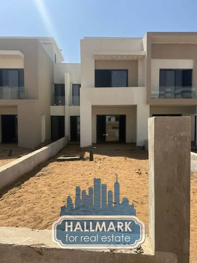 تاون هاوس 4 غرف نوم للبيع في القاهرة الجديدة، القاهرة - WhatsApp Image 2025-12-30 at 5.15. 48 PM. jpeg