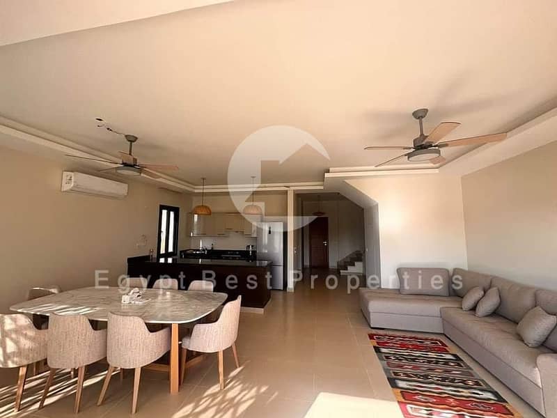 6 99dccbec-6d6a-483d-822f-c2e7e571ee7e. jpg