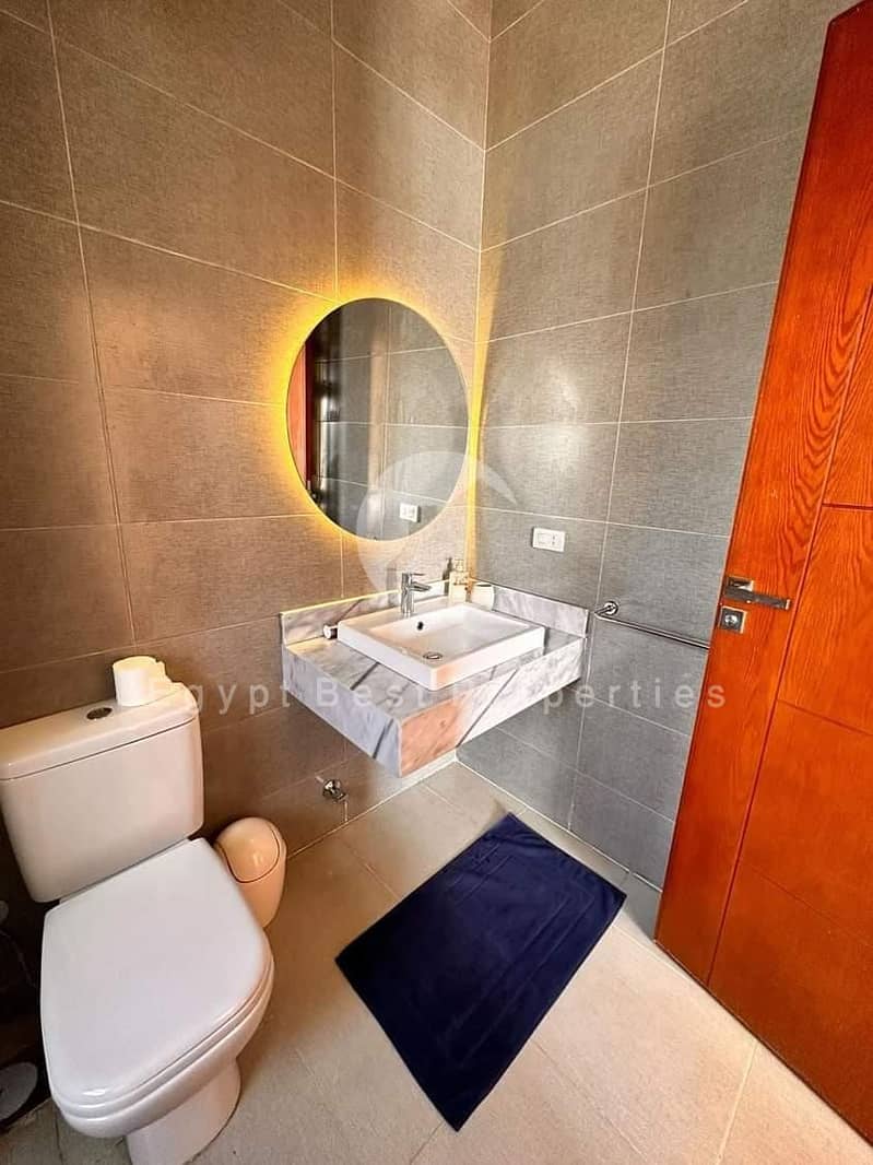 8 803ea979-1eac-414c-b28f-aac2351bfbcd. jpg