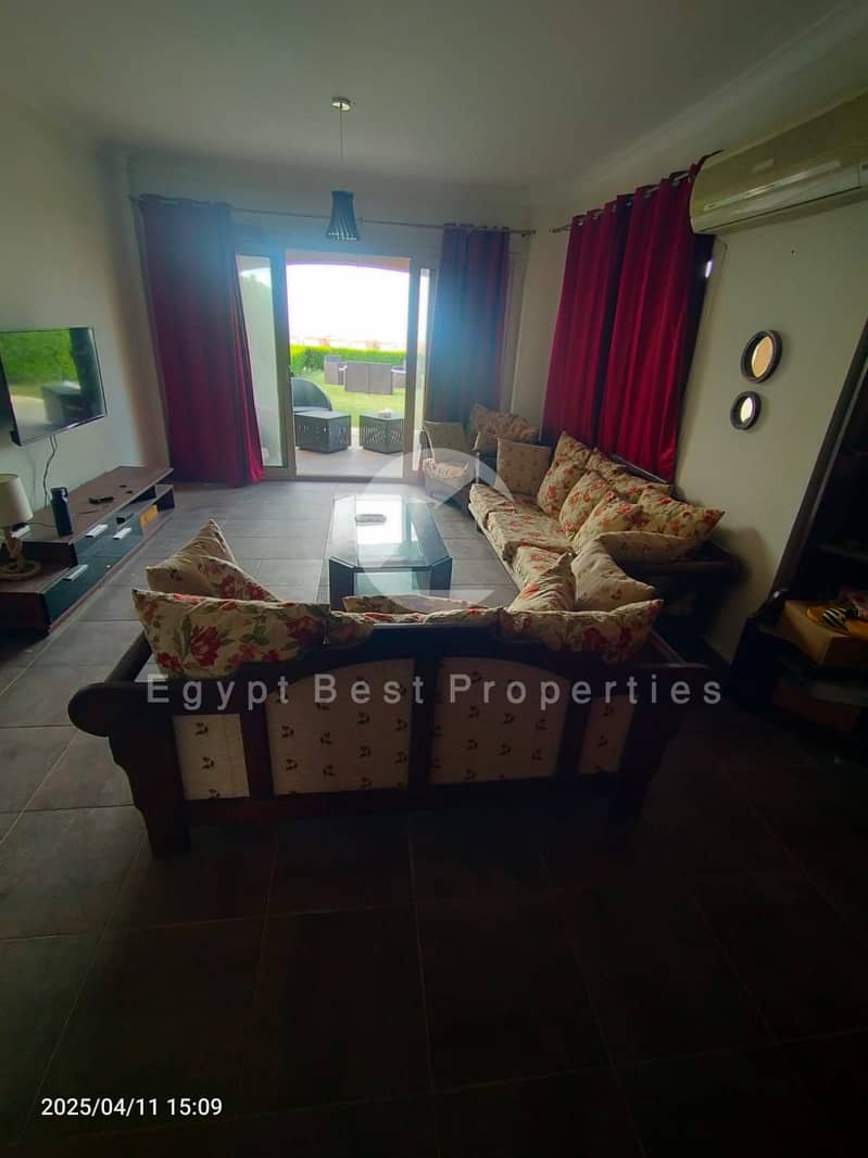 10 c48c6337-29a4-4c8f-8ce5-2e92c5bddeb3. jpg