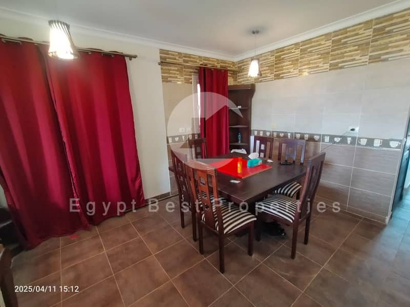 11 e8cb3234-a742-4e6d-b0c7-0234cade086a. jpg