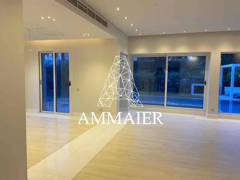 10 4869b21a-5b78-40b8-97b8-91c2300f2453. jpg