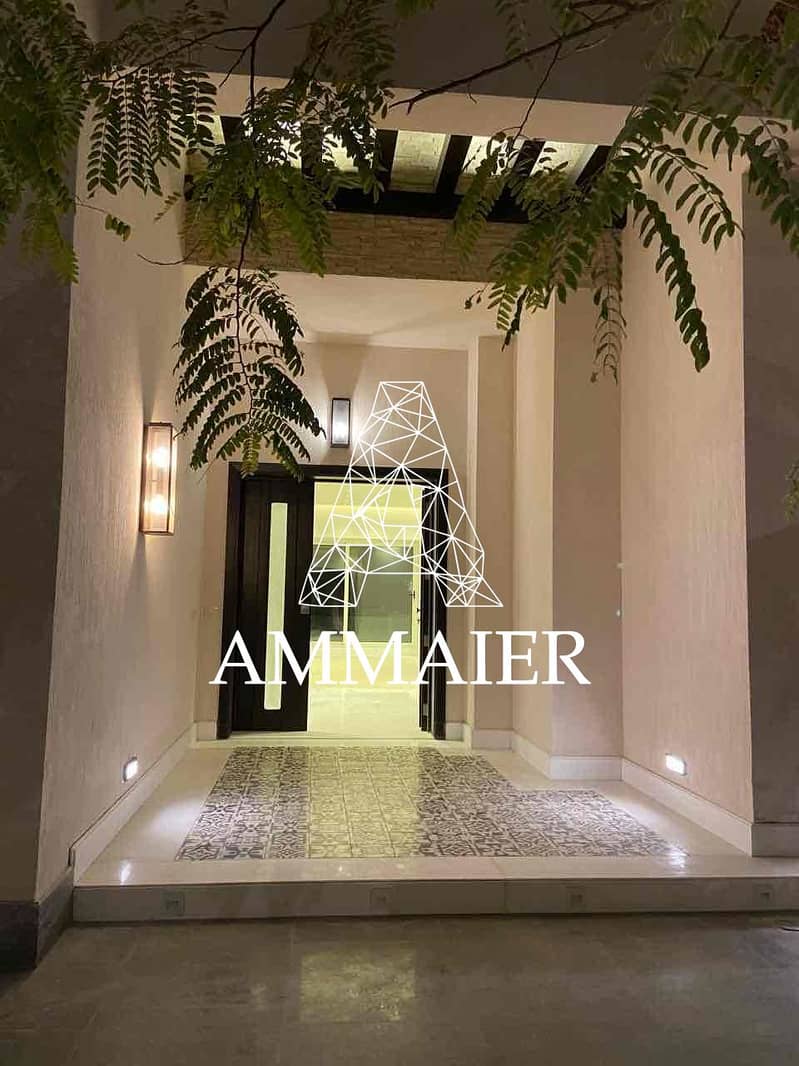 12 e4856658-e5cf-4261-9e29-105f00e659ce. jpg