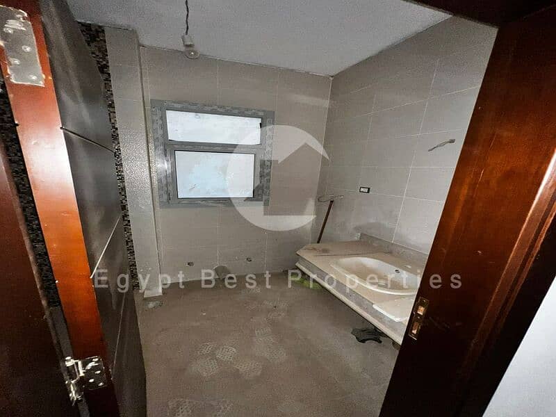 7 c3d95494-93e2-4a98-bd7a-fcbca3ff1c2e. jpg