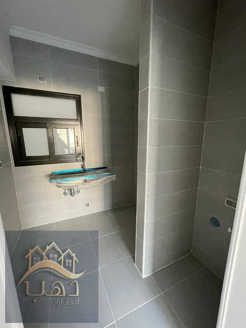 2 WhatsApp Image 2025-12-28 at 4.19. 13 PM. jpeg