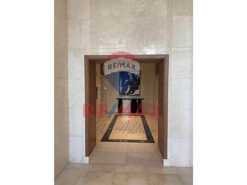 6 59aaaf1b-d09b-40f0-af26-3ff8c123c07c. jpg