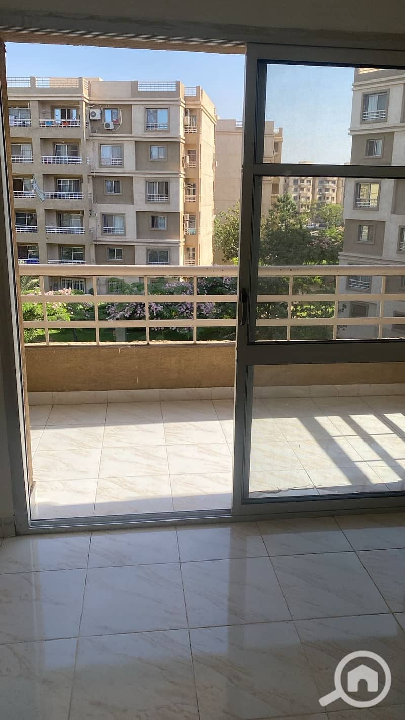 4 1029c501-41fb-48a6-a783-a9b19ab15bbf. jpg