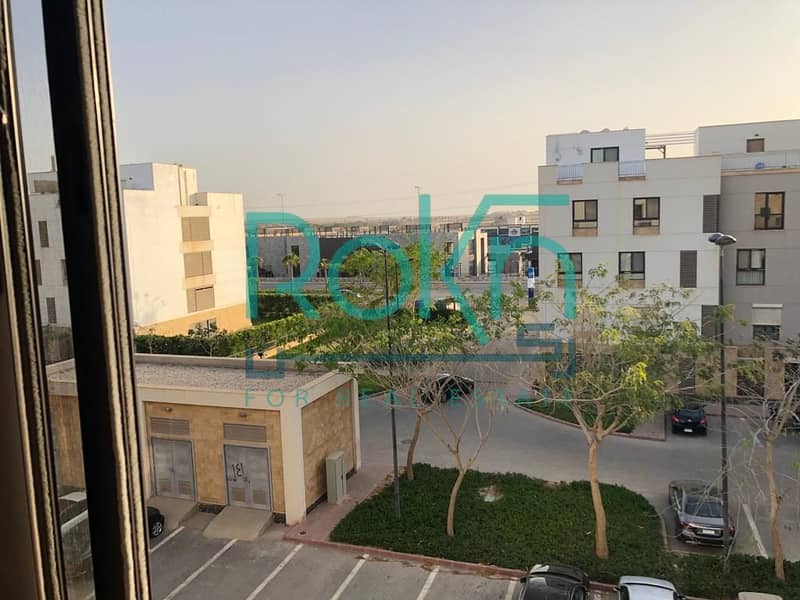 2 6ec49841-3337-48c5-8563-5a4e474b19d0. jpg