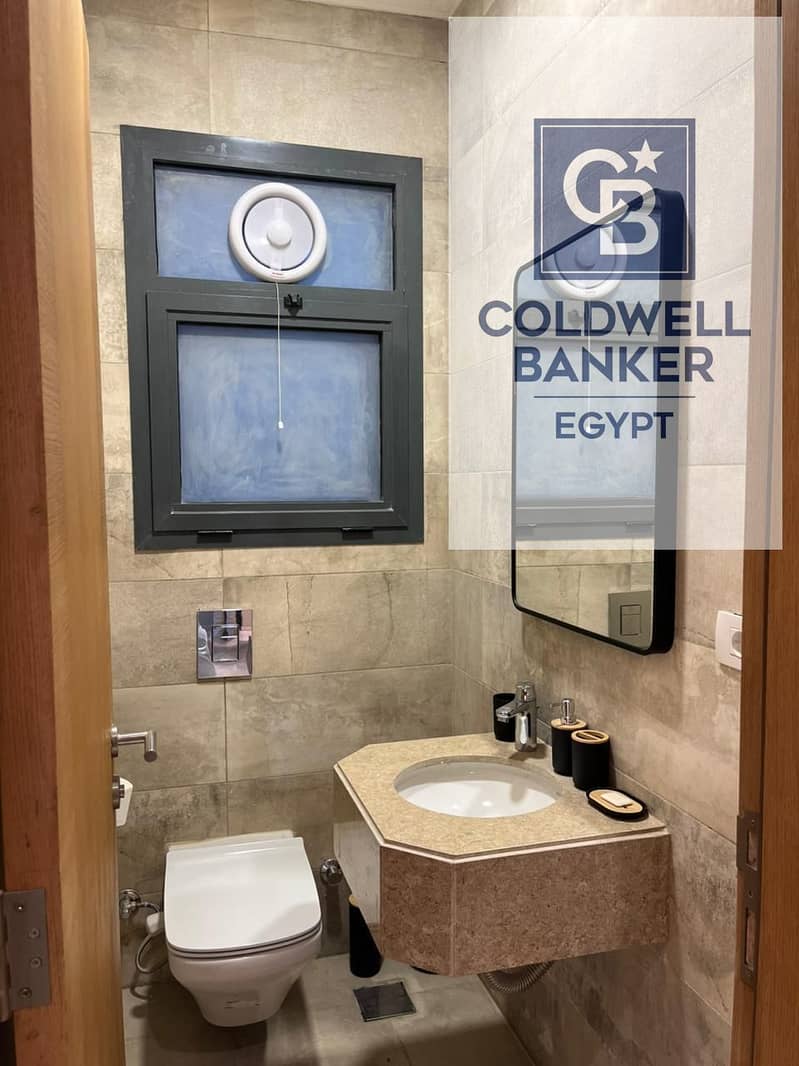 4 6cda2fde-c00a-4ccc-a3bf-b4a86708f2c7. jpg