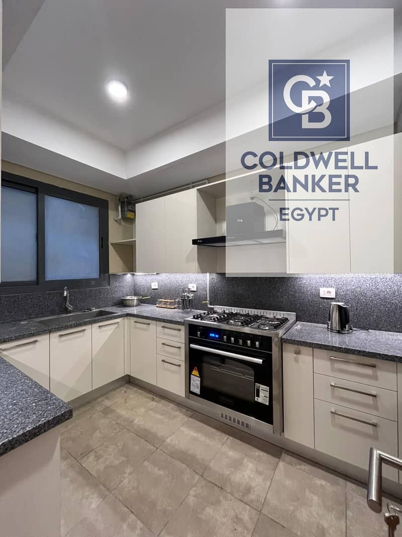 15 e36e2e99-85e5-4019-95b2-3ac787cde29c. jpg