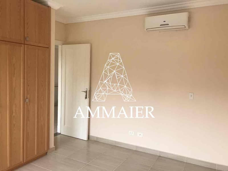 9 94e2cce6-2af0-4d19-adc2-3773e7af512b. jpg