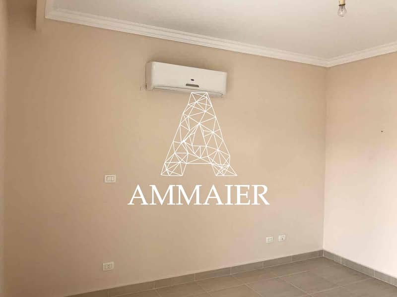 11 2e18ec30-27b5-43a1-b8e6-cf0b0ea51760. jpg