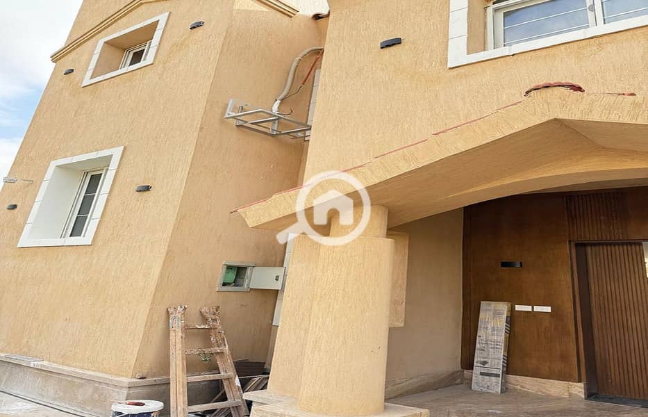 8 3fc80a9d-6726-4469-9fb3-ad5fafc56682. jpg