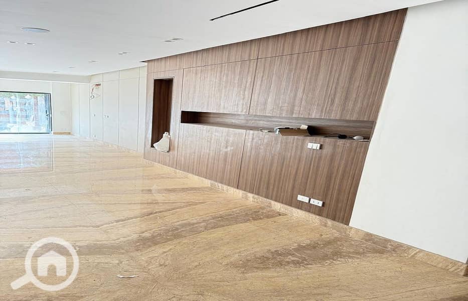 26 af5653a0-c289-437e-a240-714995bf966c. jpg