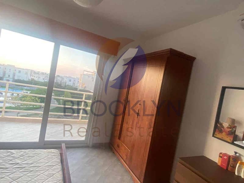 5 bc091735-0974-4930-b36f-1a810f65d58c. jpg