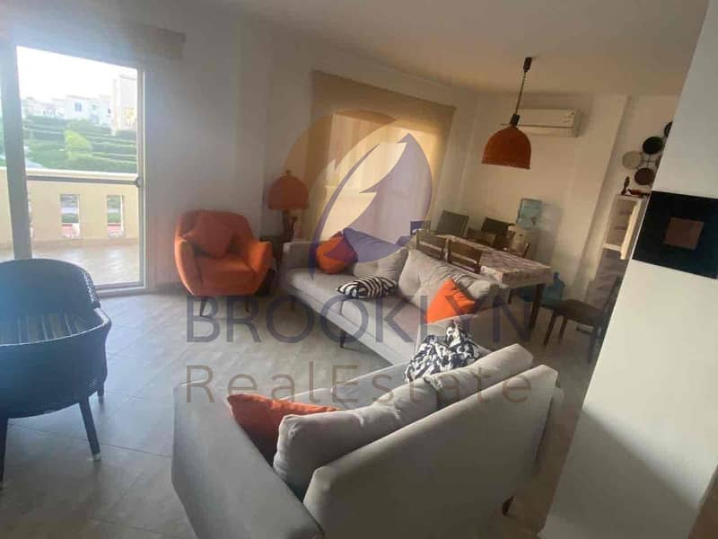 8 ea2c0385-d904-45bc-86b1-f1c2777d74aa. jpg