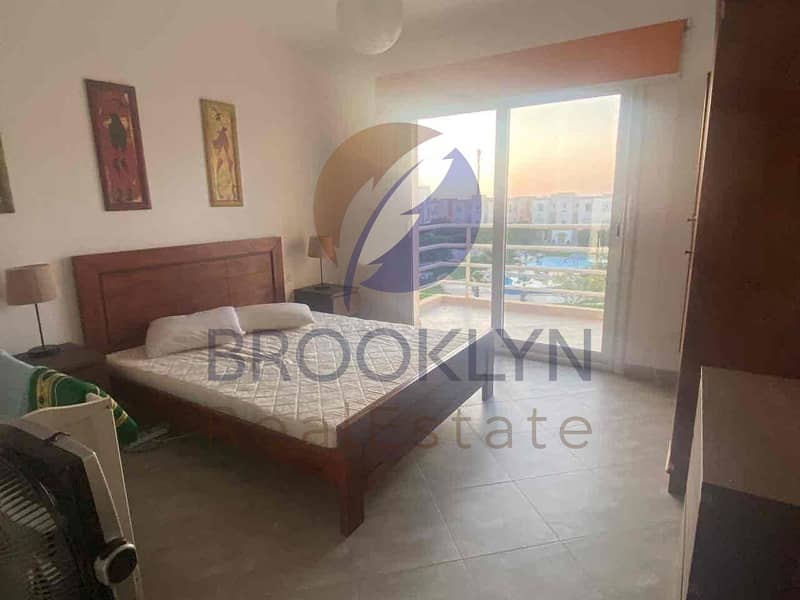 11 91ae4169-8ebc-4860-a1ec-26f045d2a543. jpg