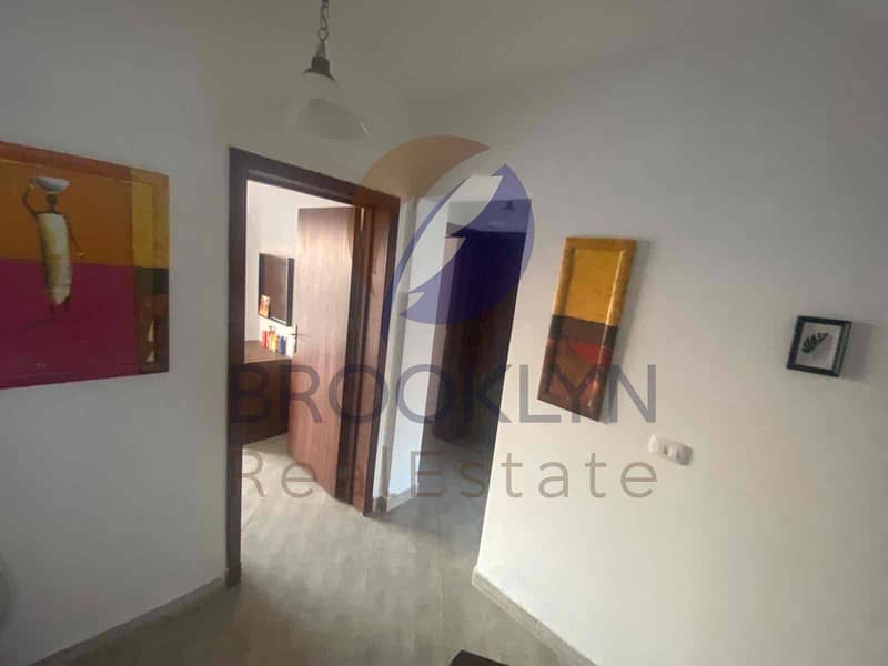 12 207b9bf4-b224-4cd1-9b8a-b3af338baab5. jpg