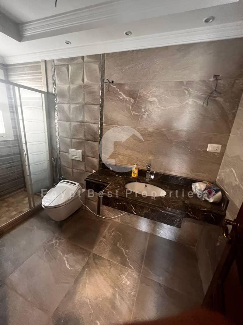 9 39833020-f8f7-4f4a-961d-2eb2174ce06f. jpg