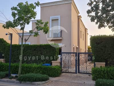 فیلا 3 غرف نوم للبيع في القاهرة الجديدة، القاهرة - 3d1aa424-21ec-4dee-adf1-a36dfb780197. jpg