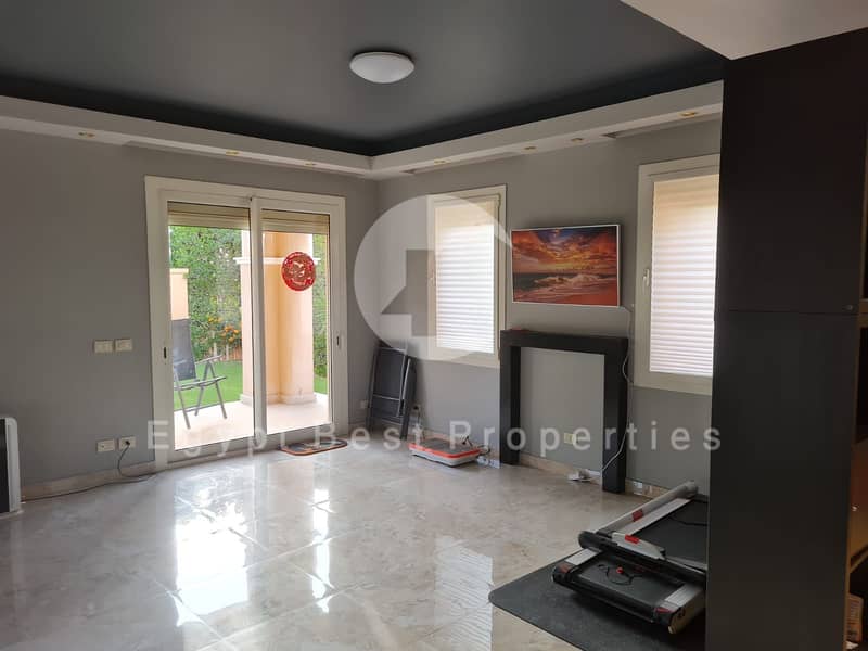 9 fd822553-080e-427a-ae9c-15825a4c0054. jpg