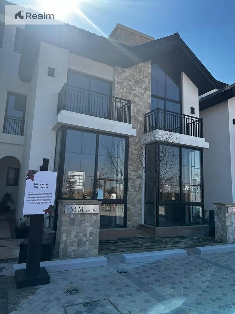 15 561339354_2340825753040389_6424994736933684754_n. jpg